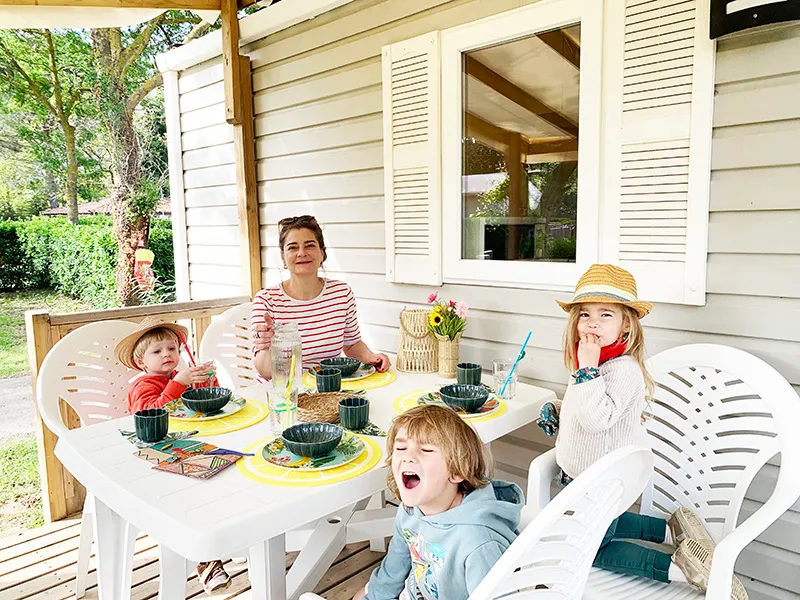 Mobil-Home Welcome 27M² - 2 Chambres - Tv - Climatisation - Terrasse -