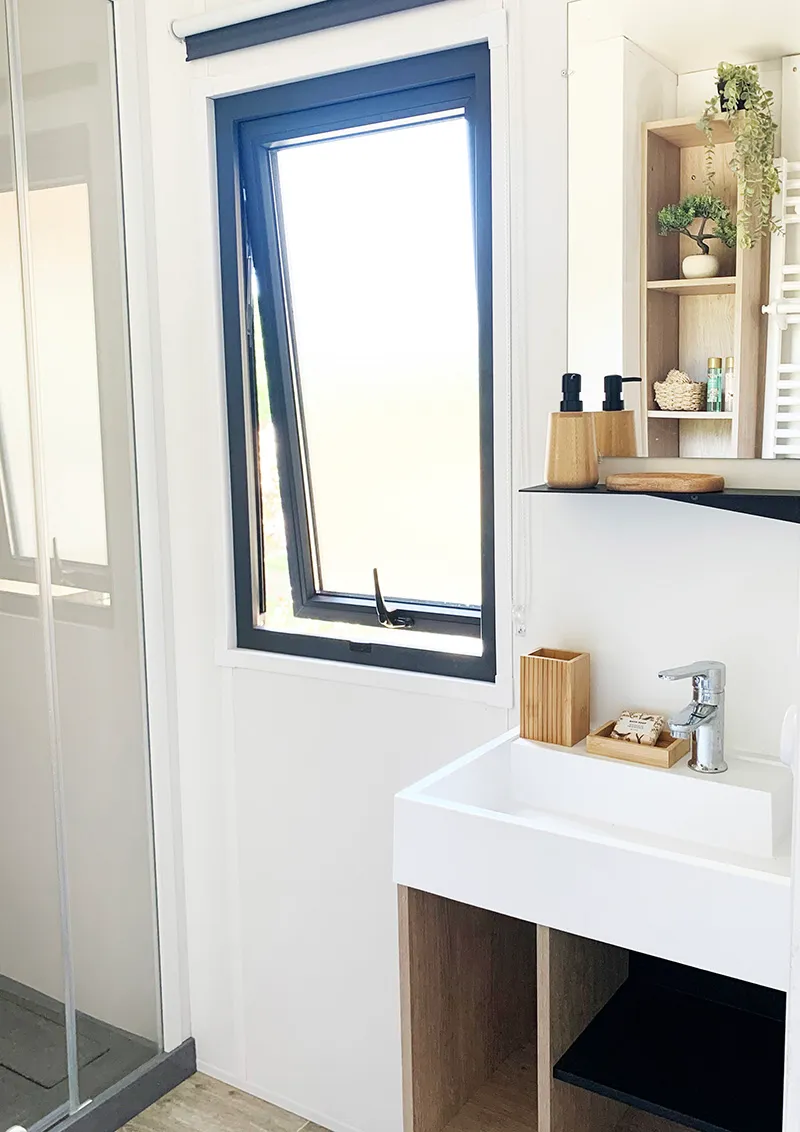 Mobil-Home Premium 30M² - 2 Chambres - Tv - Lave-Vaisselle - Climatisation - Terrasse Couverte -