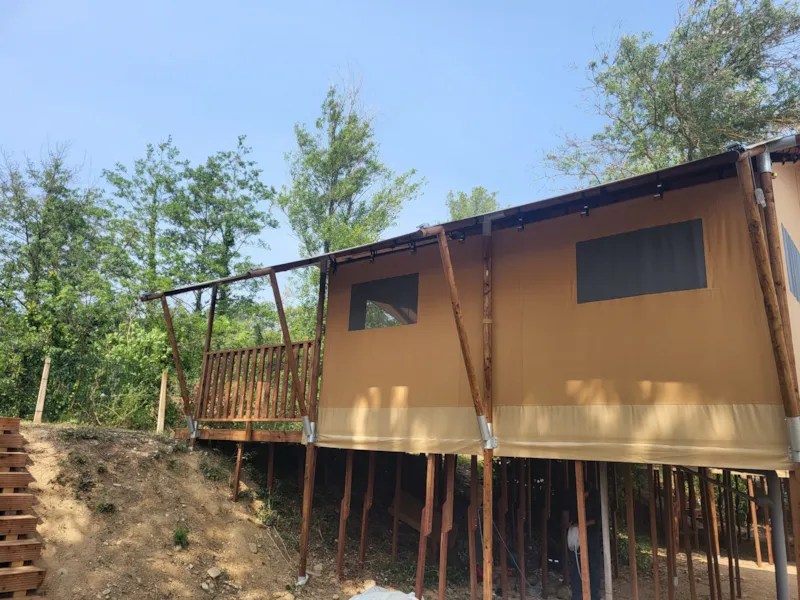 Glamping Lodge Premium River 27M² - 2 Chambres - Tv - Clim - Terrasse Couverte - Vue Rivière -