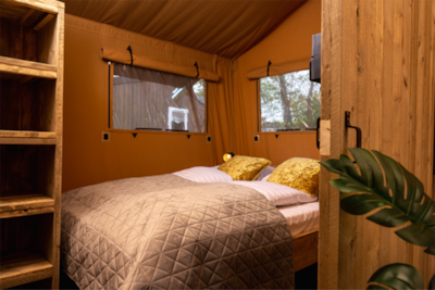 Glamping Lodge PREMIUM 34m² - 2 bedrooms - TV - air conditioning - covered terrace -