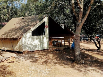 Canvas bungalow