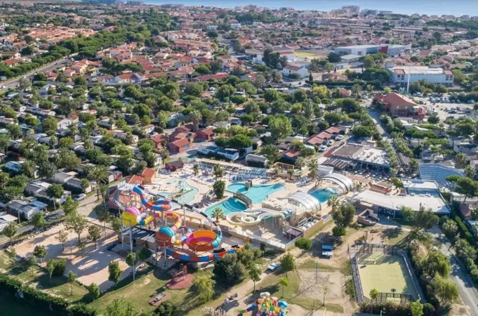 Camping Marvilla Parks - Le Soleil de la Méditerranée - image n°1 - Camping Direct