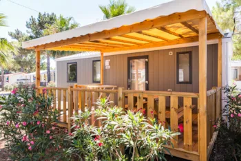 Mietunterkunft - Comfort Xl | 33M²| A/C + Tv | 3 Bedrooms | Balcony Terrace - - Camping Marvilla Parks - Le Soleil de la Méditerranée