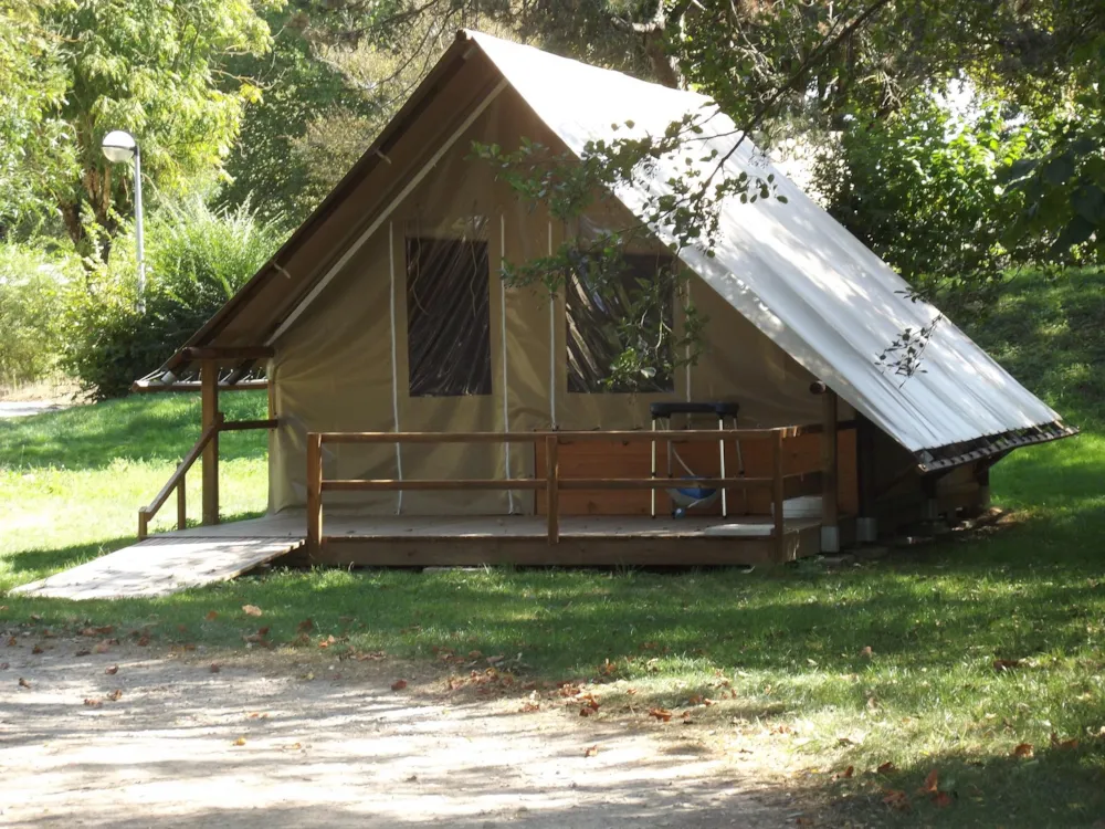 Location - Tente Toile Et Bois - CAMPING LE NID DU PARC