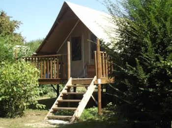 Mietunterkunft - Zelt Leinwand Und Holz - CAMPING LE NID DU PARC