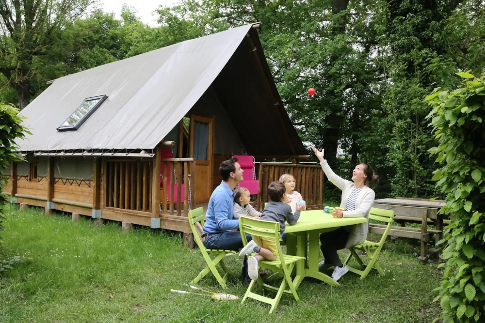 Location - Tente Lodge Toile Et Bois - CAMPING LE NID DU PARC