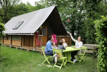 Mietunterkunft - Zelt Lodge Leinwand Und Holz Lodge - CAMPING LE NID DU PARC