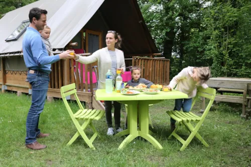 Location - Tente Lodge Toile Et Bois - image n°2 - CAMPING LE NID DU PARC