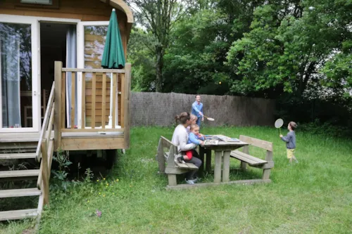 Location - Roulotte (2 Adultes Et 2 Enfant Jusqu'à 12 Ans) - image n°3 - CAMPING LE NID DU PARC