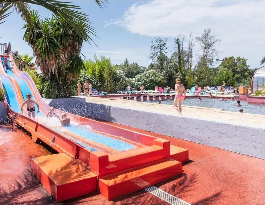 Camping Marvilla Parks - La Chapelle