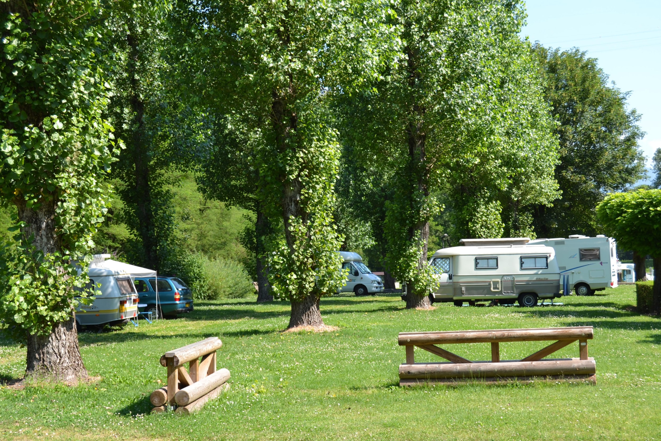 Camping Onlycamp Les Adoubes — Photo 2