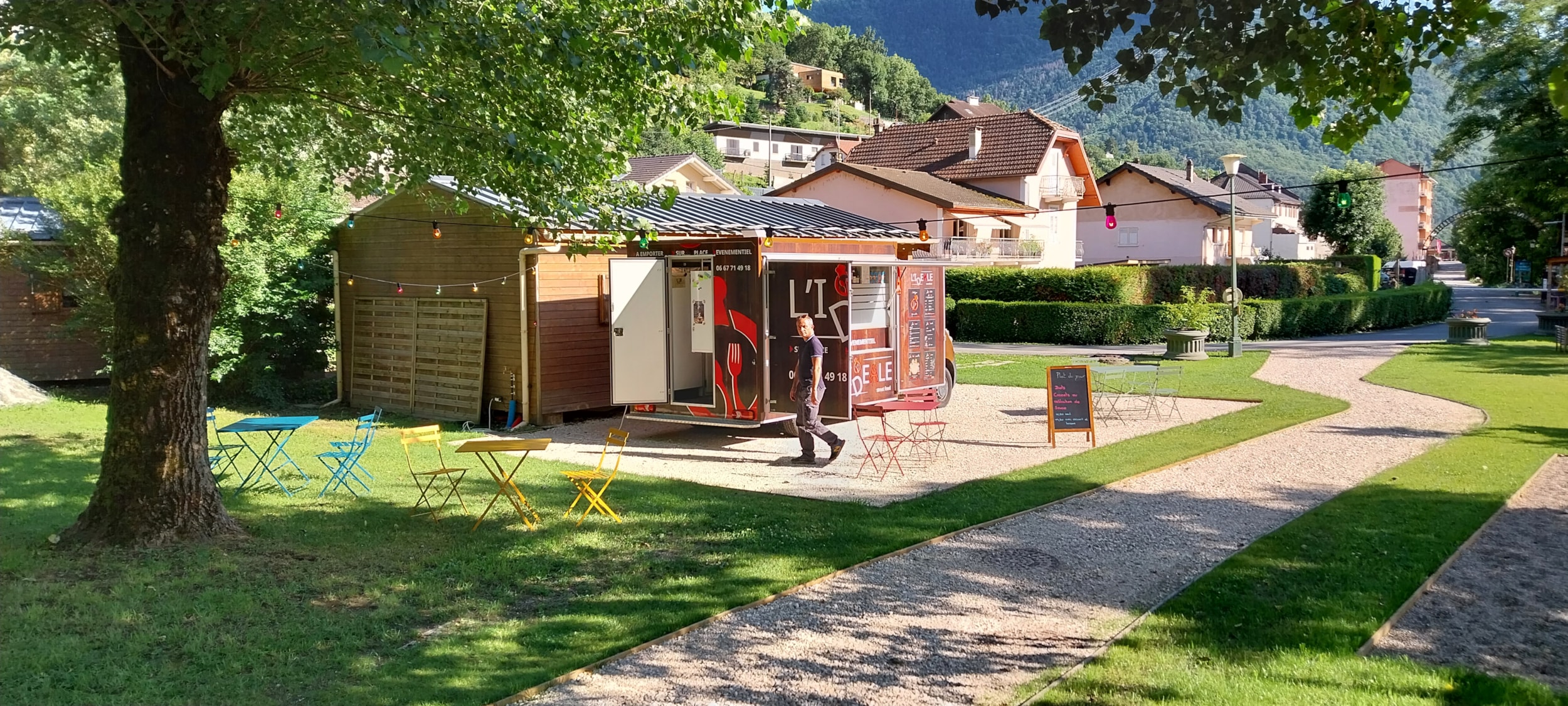 Camping Onlycamp Les Adoubes — Photo 1