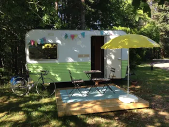 Accommodation - La Carabane - Domaine du Coq Rouge
