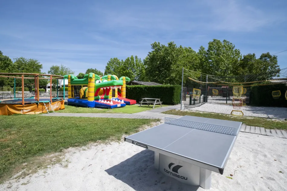 Camping Les Arbousiers