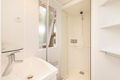 2 bedroom classic mobile home S — 7