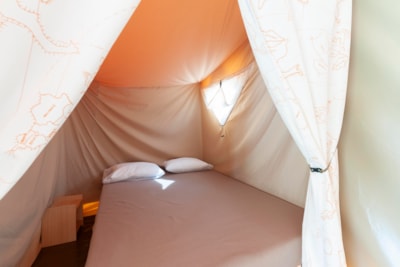 2 bedroom Canada Lodge without toilet block — 6