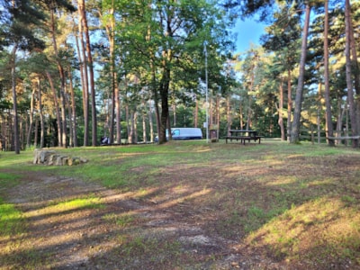 Camping pitches : tents, caravan, motorhome