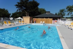 Camping LA FONTAINE - image n°11 - Roulottes