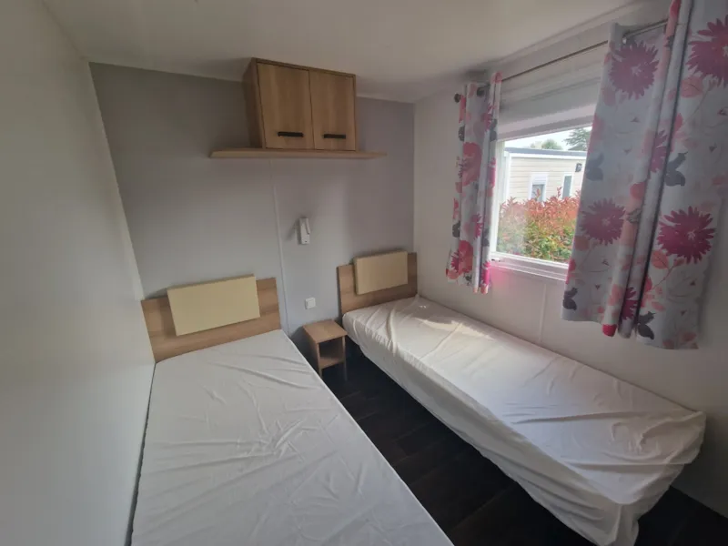 Mobil-Home Confort Plus - 2Ch - Dressing -