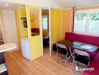 Mobile home — 2