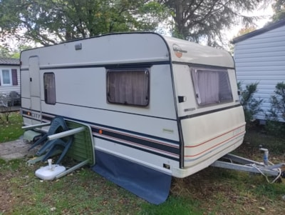 Caravan — 1