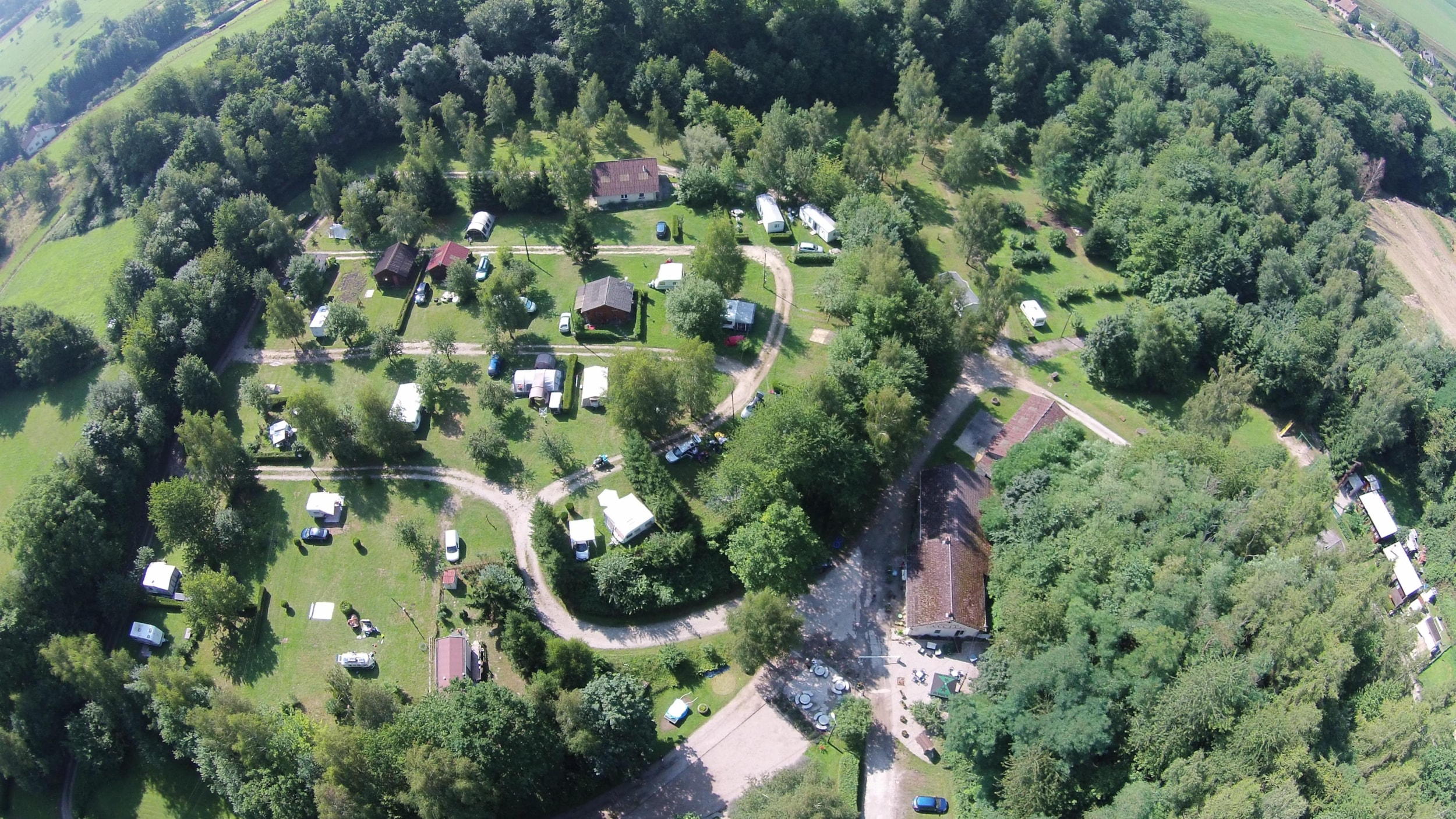 Camping Les Bouleaux — Foto 1