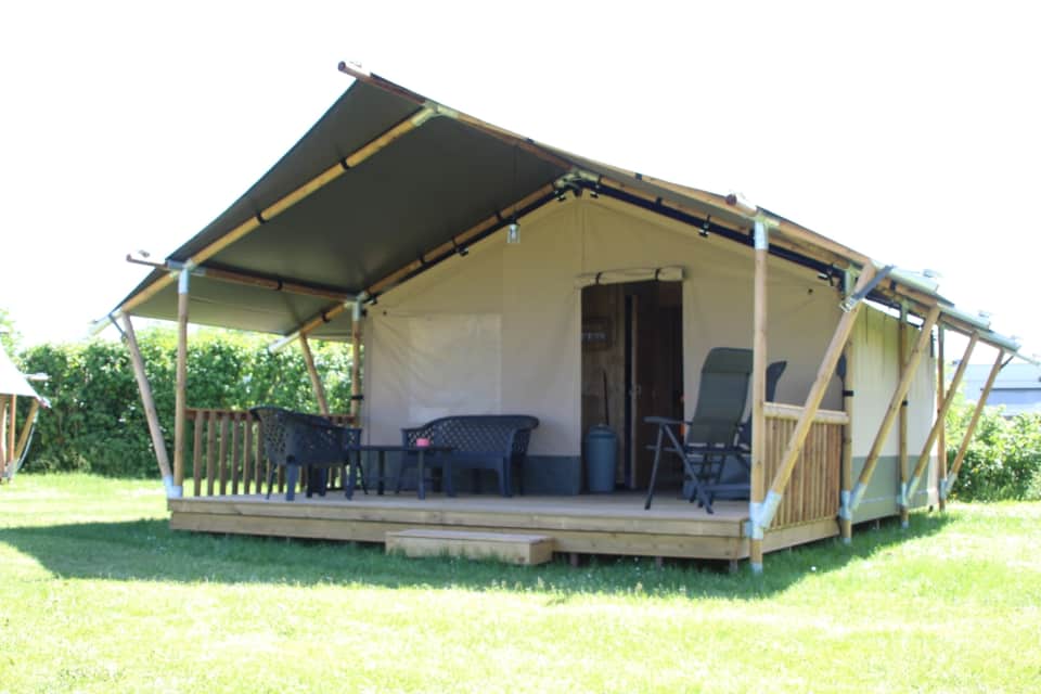 Accommodation - Safari Tent With Sanitary Facilities - Camping Les Bouleaux