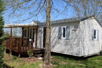 Accommodation - Mobil-Home Standard 24M² - 2 Bedrooms  (4/6 People) + Half-Covered Terrace - Flower Camping Le Pavillon