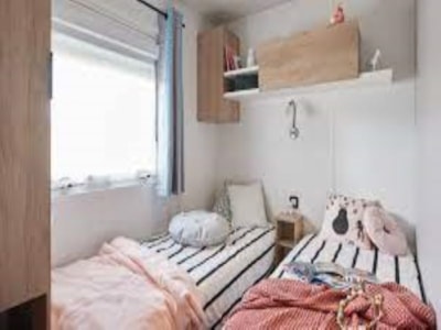 Mobile-home HomeFlower Premium 35m² - 3 bedrooms + sheltered terrace + TV + Dishwasher