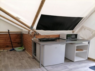 Canvas bungalow Standard 28m² - 2 bedrooms (without toilet blocks)