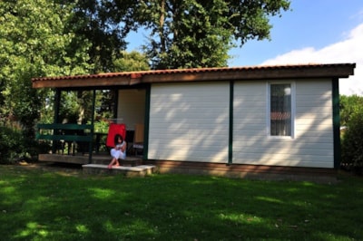 Chalet Confort 31m² - 2 bedrooms + sheltered terrace + TV