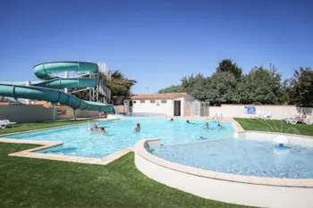 Flower Camping Le Pavillon - MyCamping