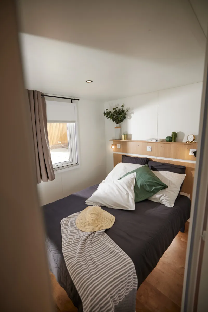 Homeflower Premium 29M² - 2 Chambres + Terrasse Semi-Couverte + Tv + Lv