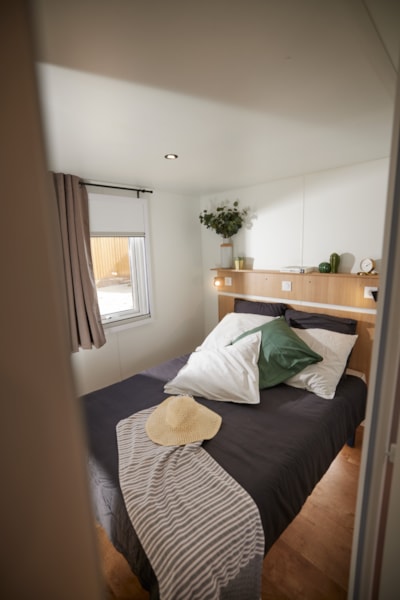 HomeFlower Premium 29m² - 2 bedrooms  + Half-covered terrace + TV + Dishwasher