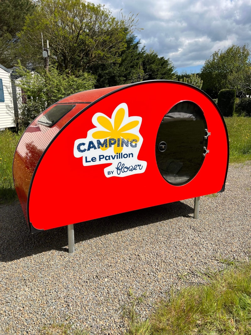 Cosy Mobil Atypique (1ch - 2pers.) (sans sanitaires) + parasol + chaises