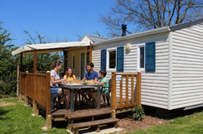 Mobil-home Standard 30m² - 2 chambres + Terrasse couverte