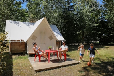 Canvas bungalow Standard 28m² - 2 bedrooms (without toilet blocks)