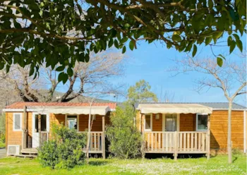 Mietunterkunft - Mobilheim Jade 23M² + Überdachte Terrasse - Camping Amélia