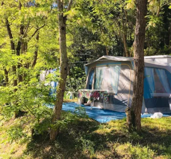 Stellplatz - Naturpaket Für 1 Bis 2 Personen - Flower Aloha Camping Club
