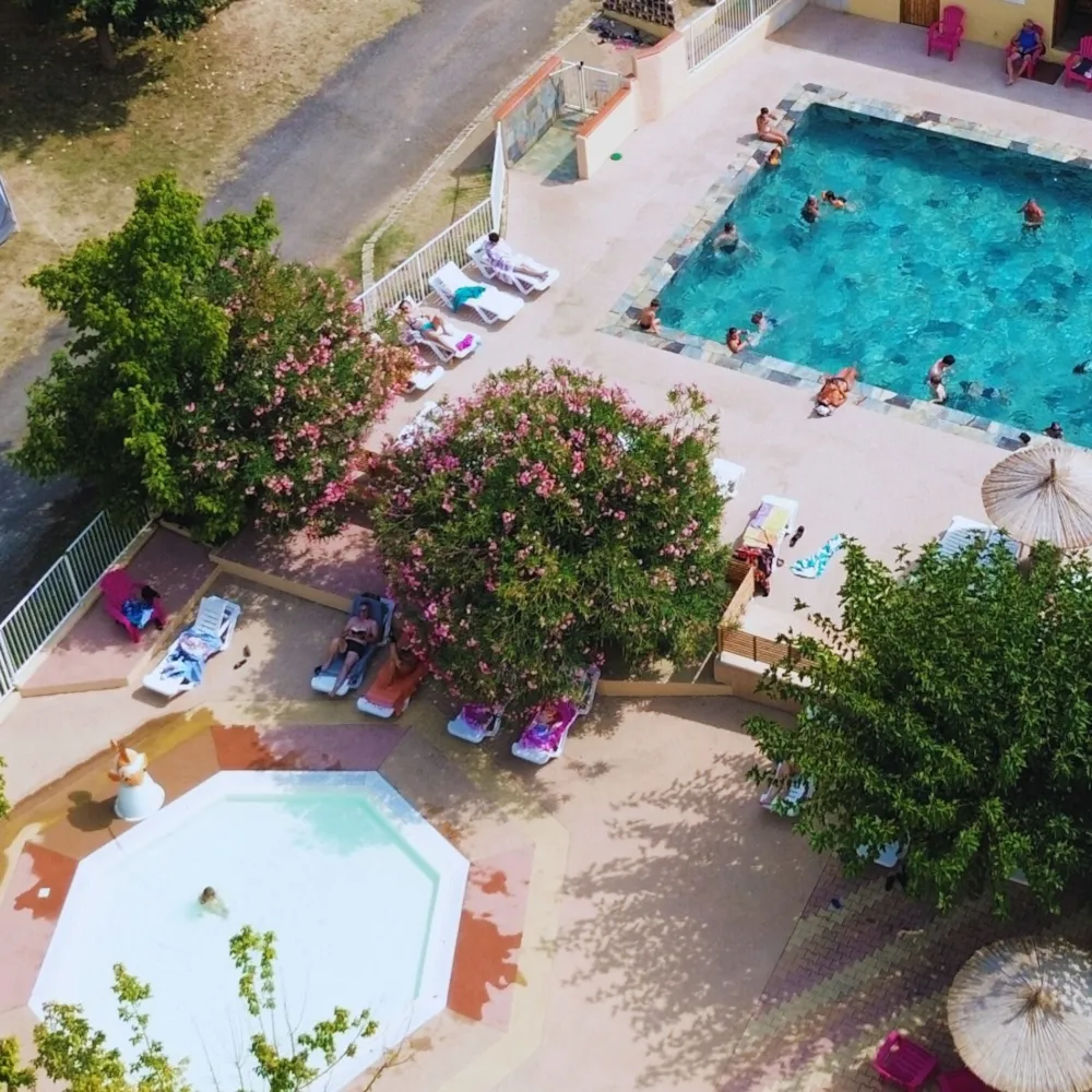 Flower Aloha Camping Club