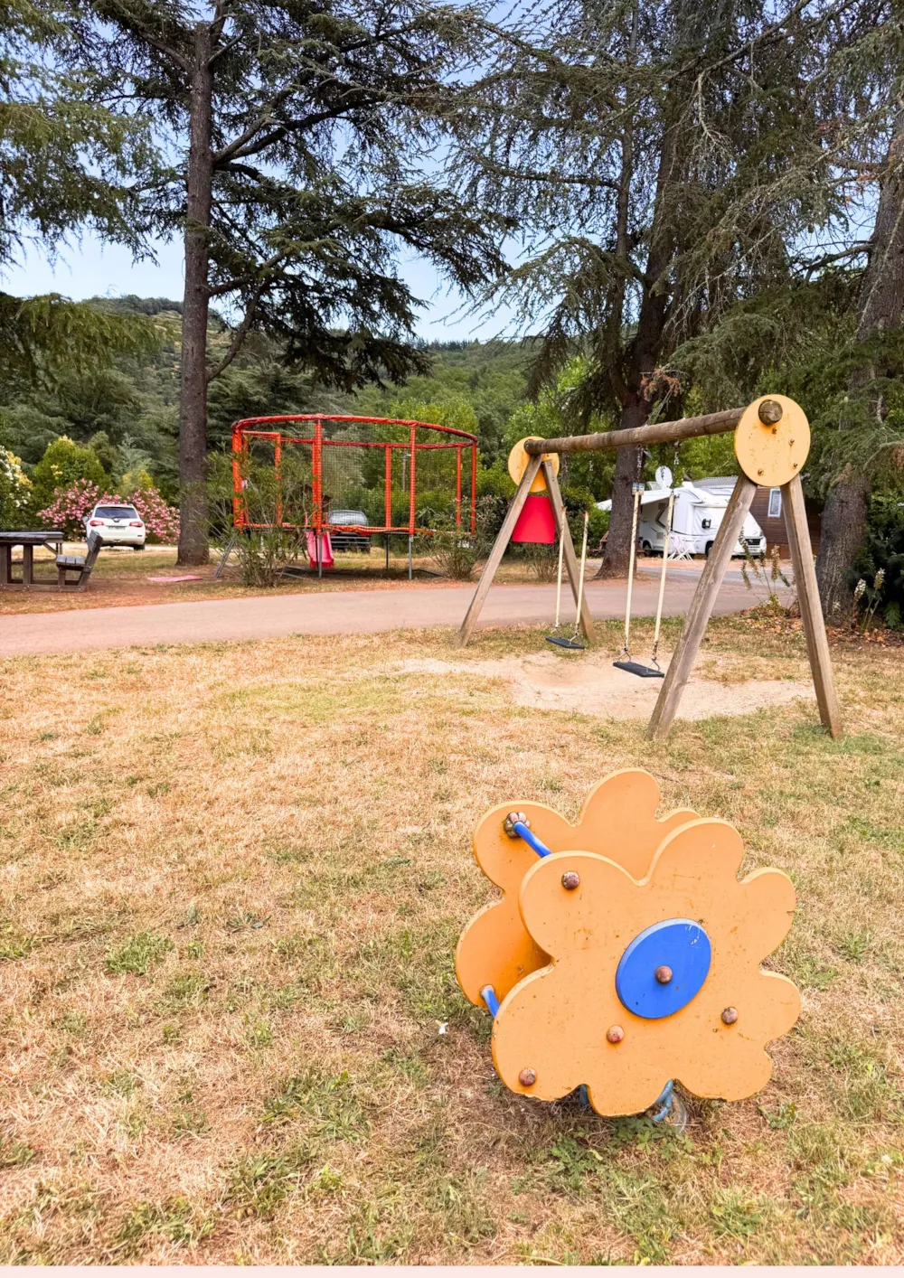 Flower Aloha Camping Club