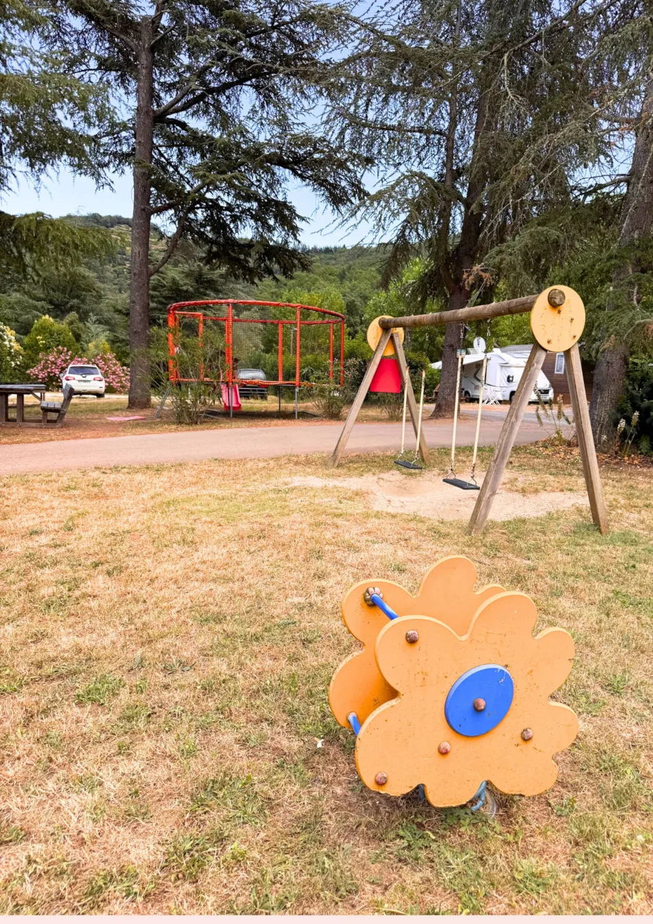 Flower Aloha Camping Club