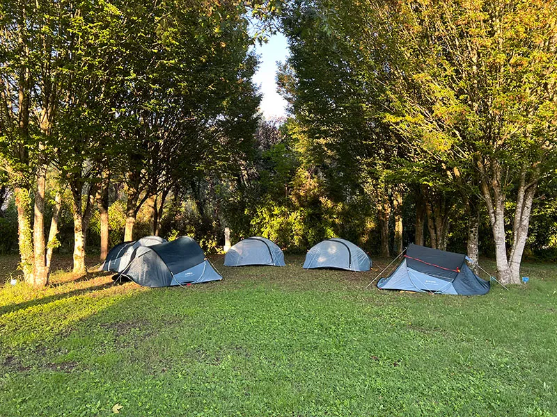 Emplacement - Forfait Tente Fournie - Camping La Rivière Dorée