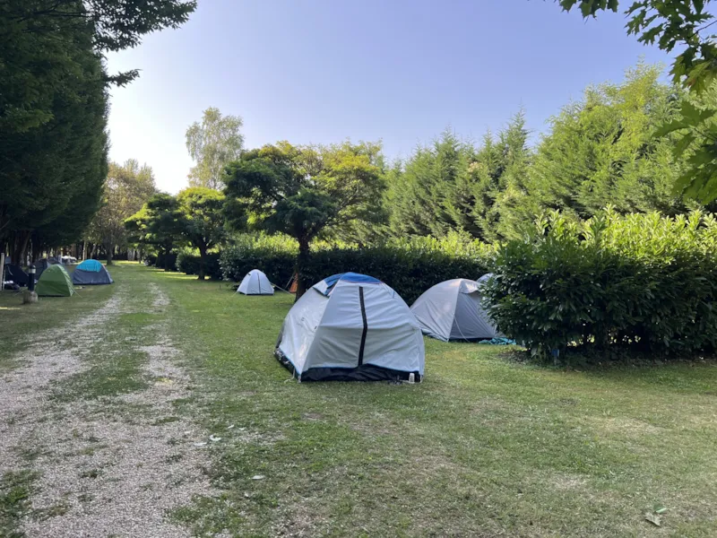 Forfait Solo - Tarif Spécial Jeunes 18-25 Ans ( 1 Tente Et 1 Velo )