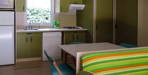 Location - Chalet Génépi 3 Chambres / Arrivée Et Départ Le Samedi En Juillet Et Août - image n°5 - Camping Les Marmottes