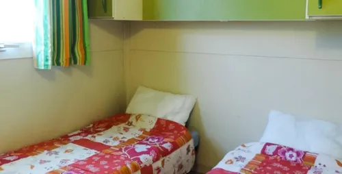 Location - Chalet Génépi 3 Chambres / Arrivée Et Départ Le Samedi En Juillet Et Août - image n°8 - Camping Les Marmottes