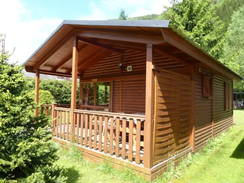 Location - Chalet Bois Mélèze 2 Chambres / Arrivée Et Départ Le Dimanche En Juillet Et Août - image n°2 - Camping Les Marmottes