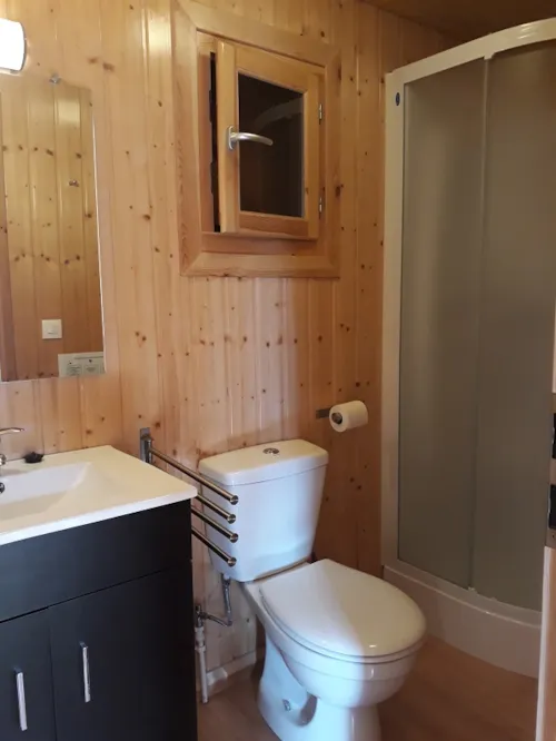 Location - Chalet Bois Mélèze 2 Chambres / Arrivée Et Départ Le Dimanche En Juillet Et Août - image n°8 - Camping Les Marmottes