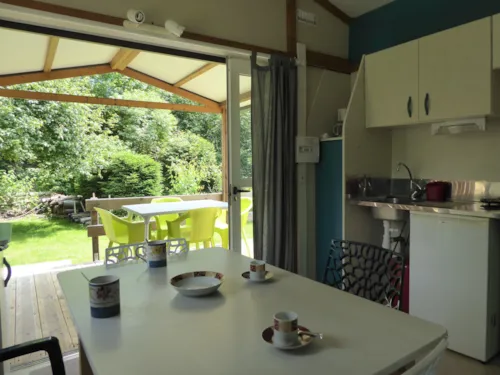 Mietunterkunft - Hütte Edelweiss 1 Zimmer (Behindertengerecht) - image n°4 - Camping Les Marmottes