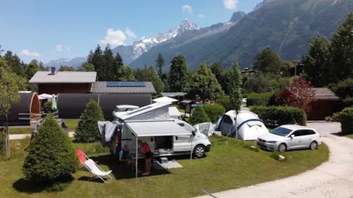 Pitch - Pitch : Camping-Car Or Car + Tent Or Car + Caravan - image n°10 - Camping Les Marmottes
